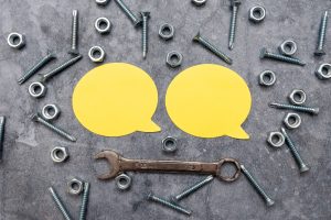 Arond semn (@): istoria și utilizările simbolului în comunicarea ...