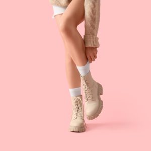 Diferite tipuri de materiale pentru cizmele de dama